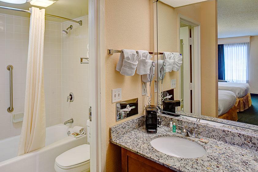 Quality Inn Palm Beach International Airport West Palm Beach Exterior photo